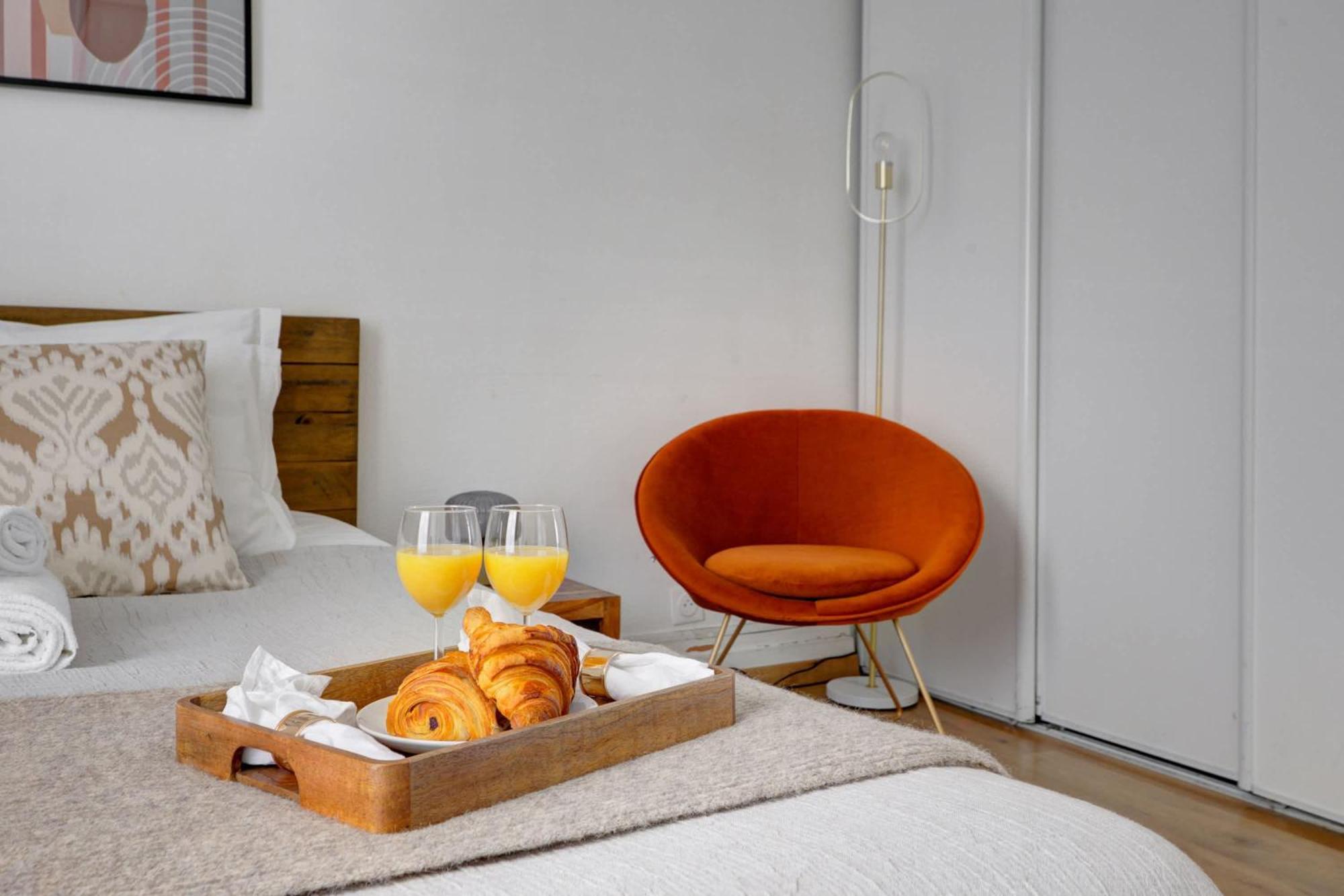 In The Heart Of Next To Rue Cler - Calm 1br *