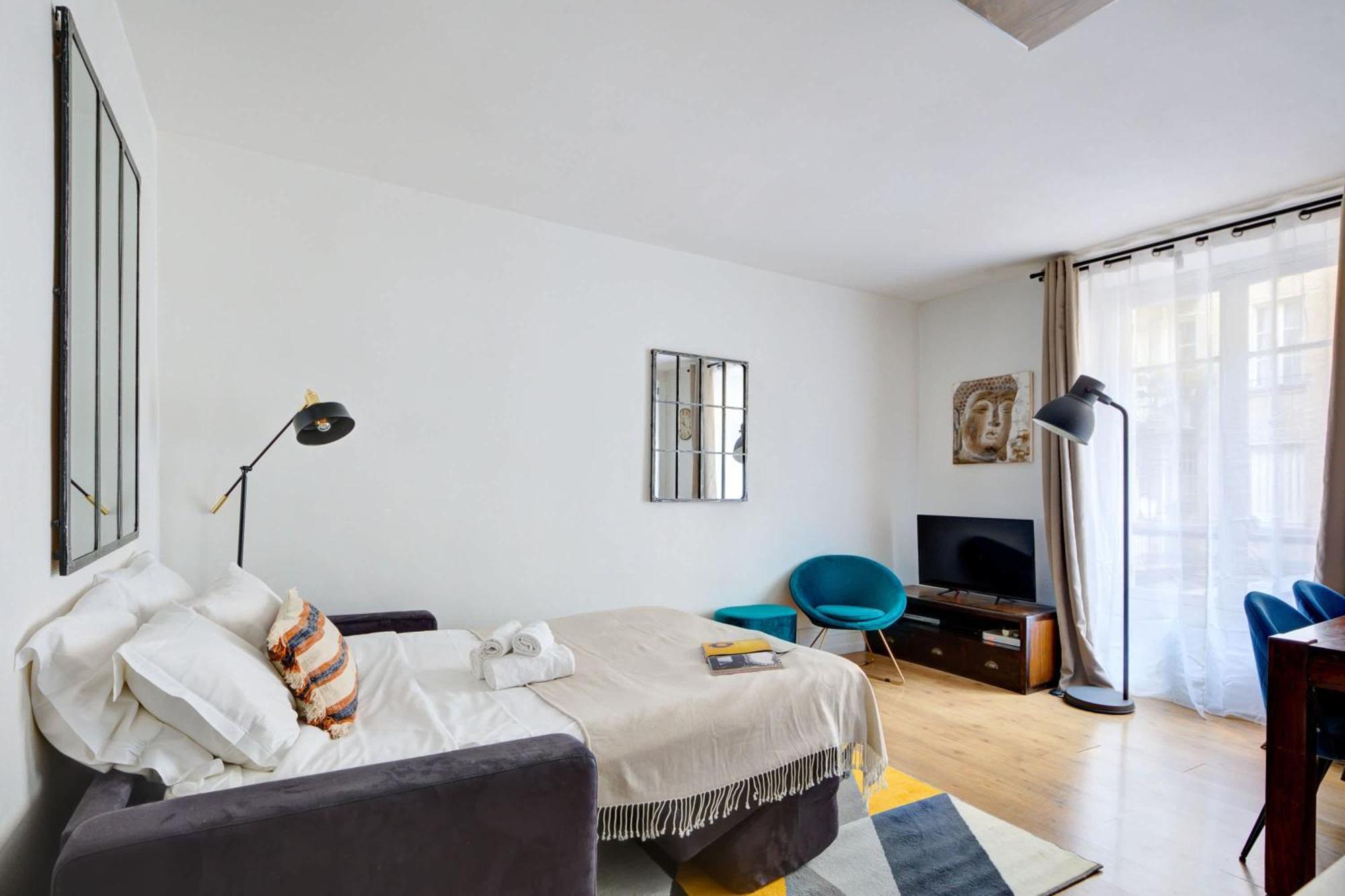 Appartement In The Heart Of Next To Rue Cler - Calm 1br Parijs