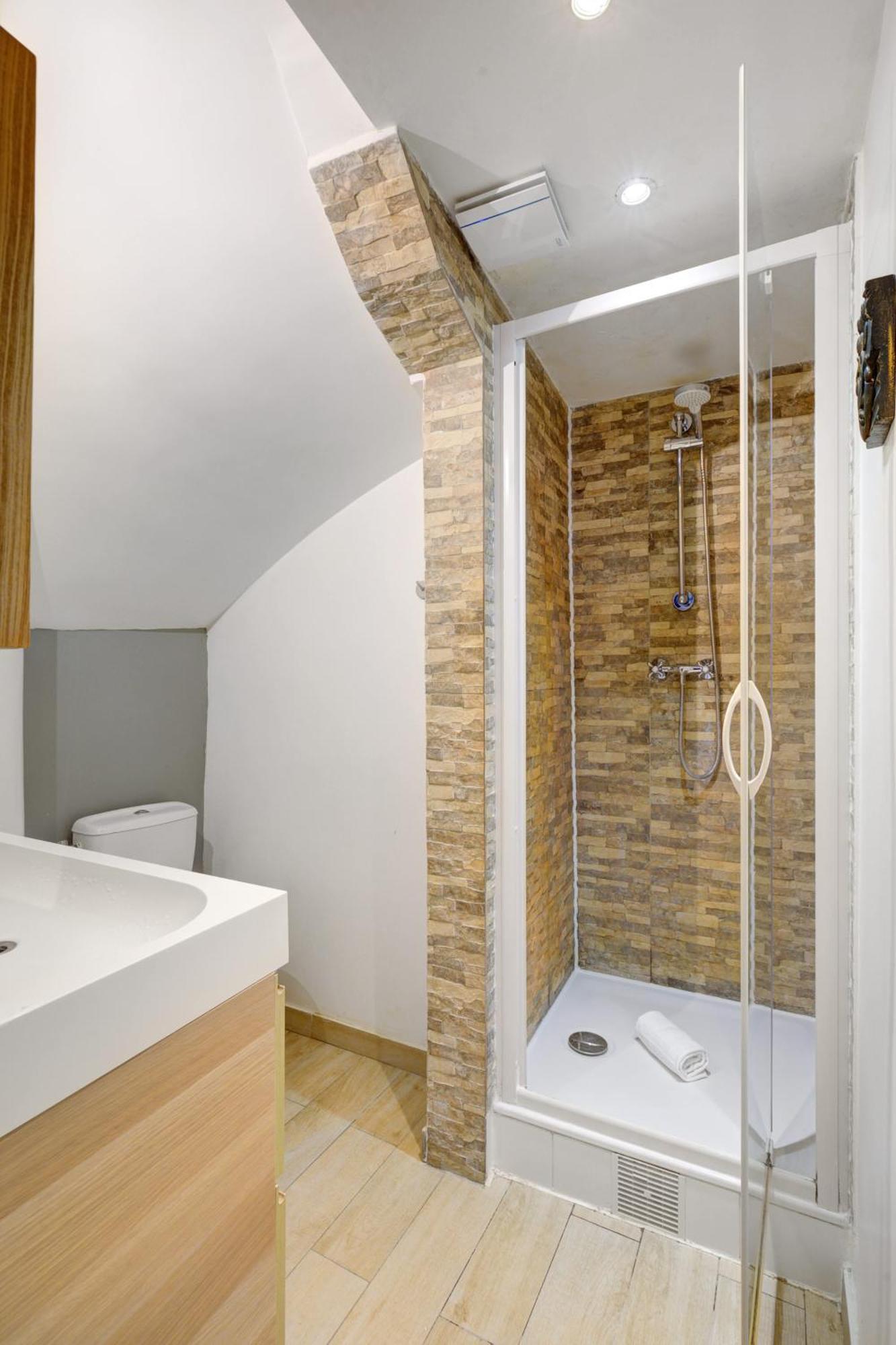 In The Heart Of Next To Rue Cler - Calm 1br Parijs