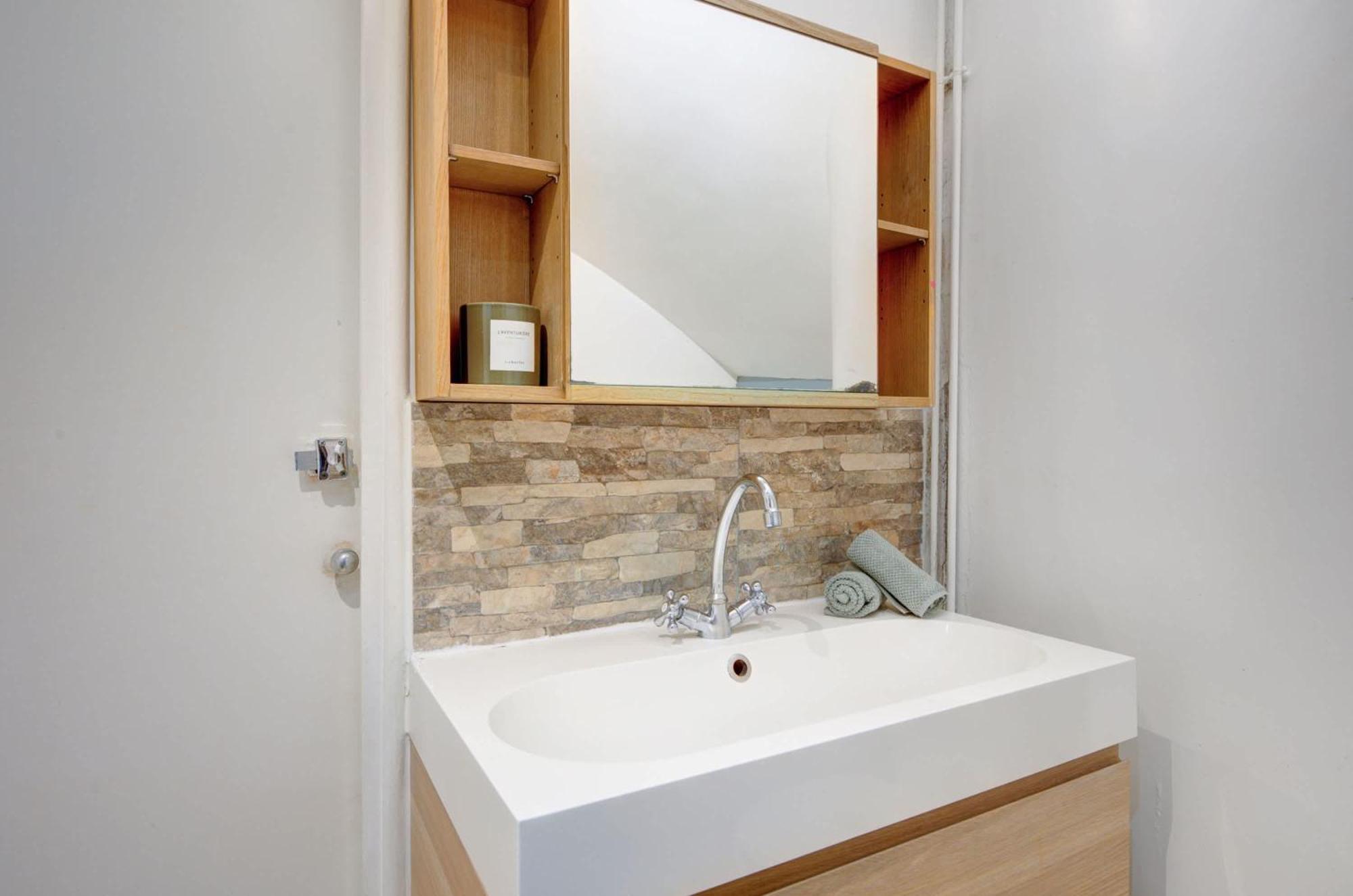 In The Heart Of Next To Rue Cler - Calm 1br Appartement